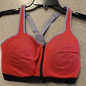 VICTORIA SECRET VSX Sport Bra 34DDD
